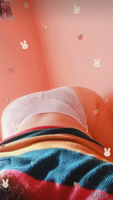 Photo of model @elixa_19988