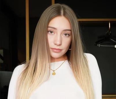 Photo of model @elizabethsanchezfree