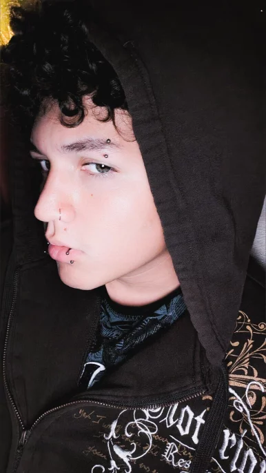 Photo of model @elquetieneswag