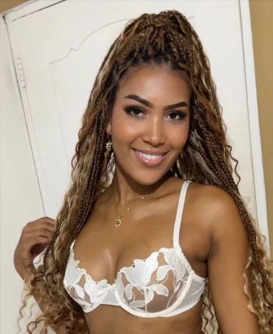 Photo of model @emanuela.ebony