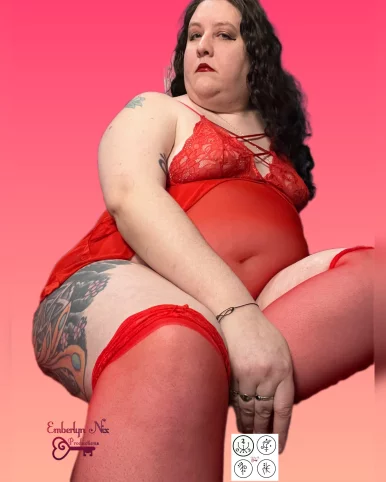 Photo of model @emberlynnix