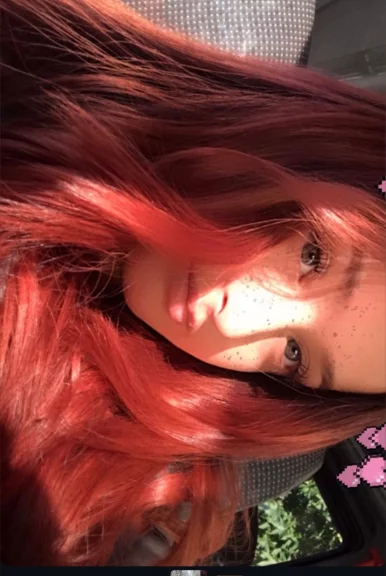 Photo of model @emilialovehot