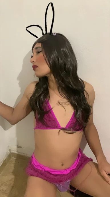 Photo of model @emmatransgirl