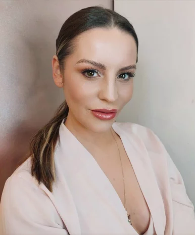 Photo of model @emmawilldrain