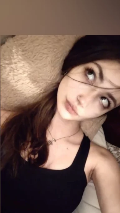 Photo of model @employs