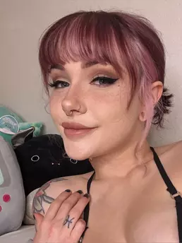 Photo of model @enrapturesg