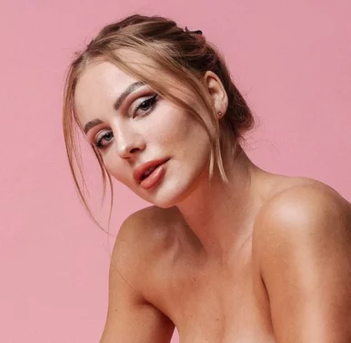 Photo of model @erikahelin