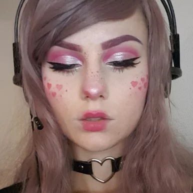 Photo of model @erynchan