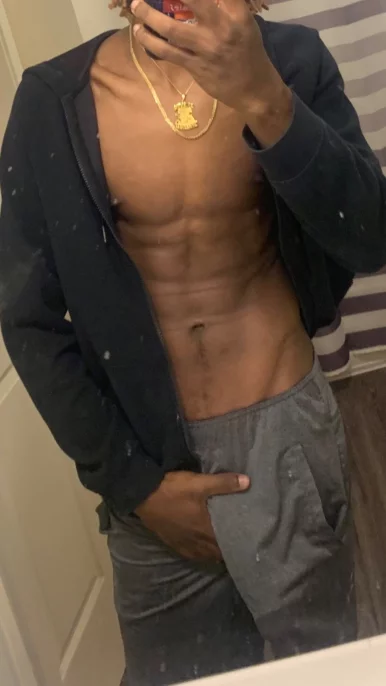 Photo of model @essentialsensei