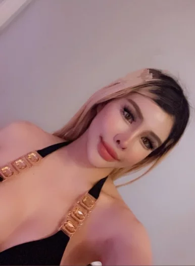 Photo of model @evangelica_0den