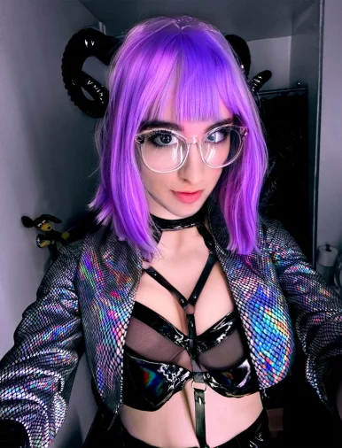 Photo of model @evelynvex