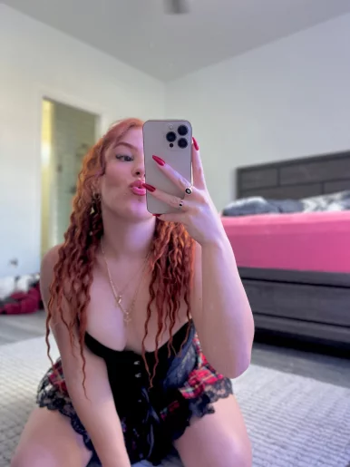 Photo of model @exclusivebabykehlani