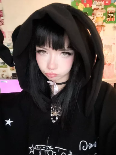 Photo of model @experimentgrrl