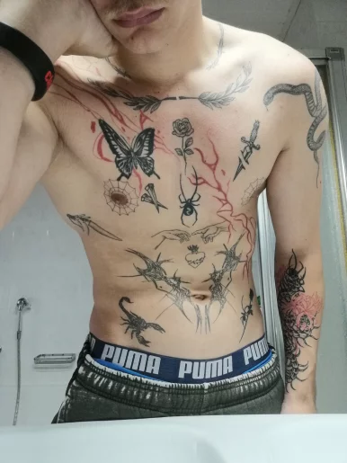 Photo of model @f1tk1t