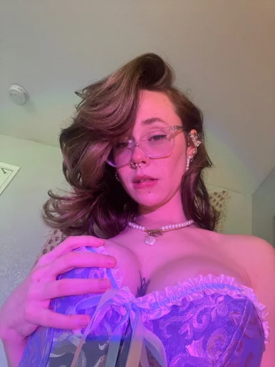 Photo of model @faekinks2.0