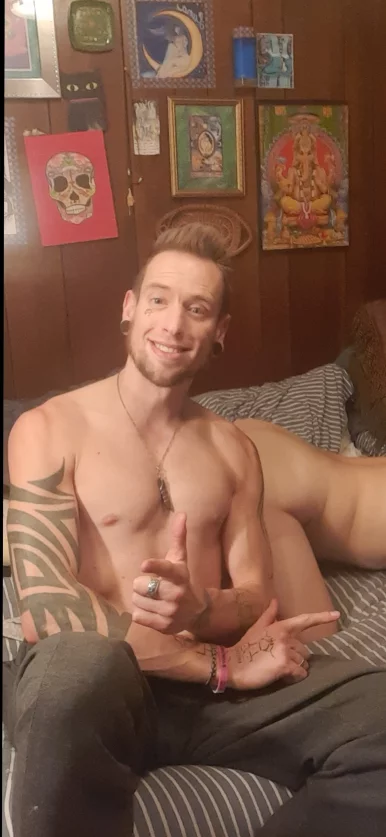 Photo of model @fartking223