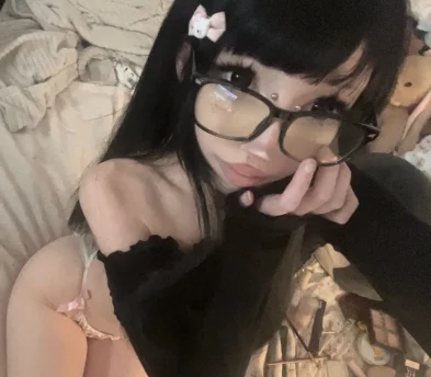 Photo of model @fawnirl