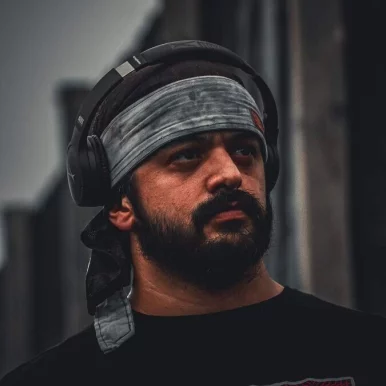 Photo of model @fez337