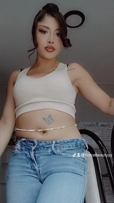 Photo of model @fiercebeautyyy