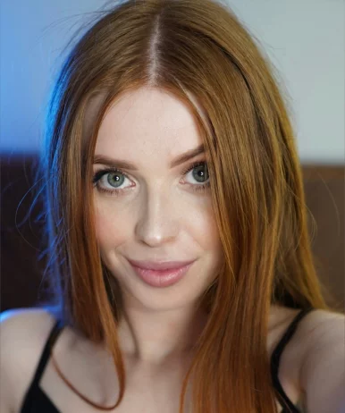 Photo of model @fierybellee