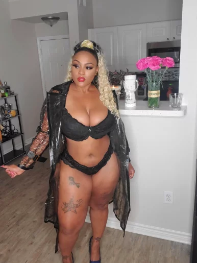 Photo of model @fineapplediva