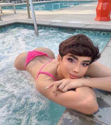 Photo of model @foxy_alexxx