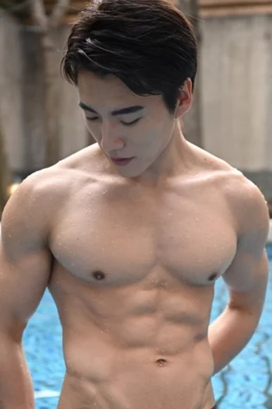 Photo of model @freejinjin