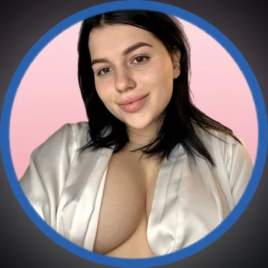 Photo of model @freyasunkisses