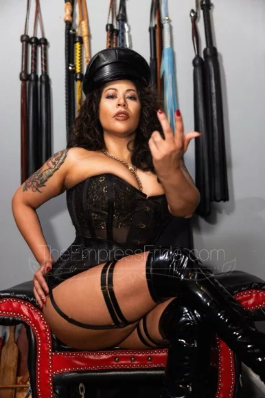 Photo of model @fridaloveflores