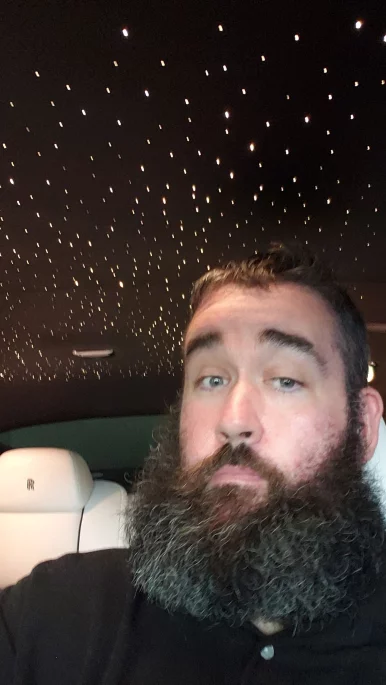 Photo of model @fun_bobby81