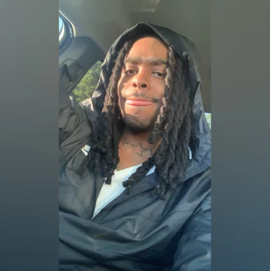 Photo of model @funnymansemaj