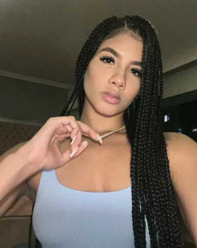 Photo of model @gabrielachiquinfree