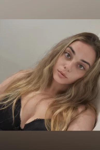 Photo of model @gaggingforall666