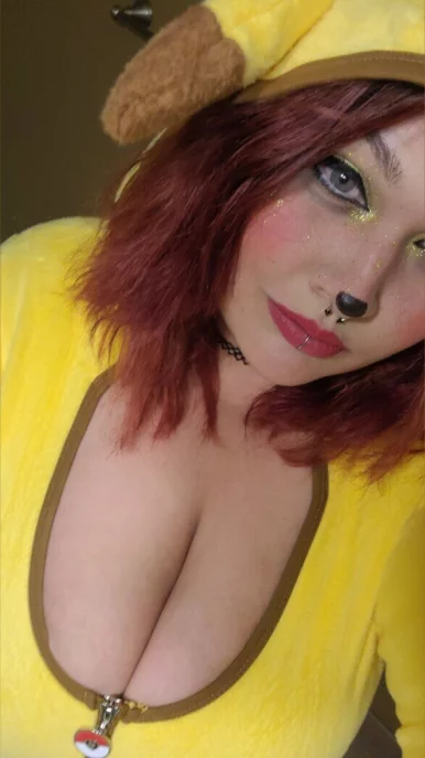 Photo of model @ghostieathena