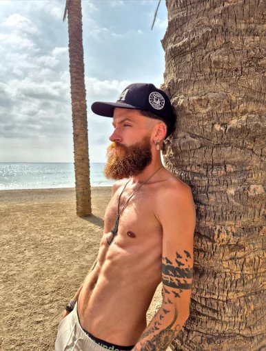 Photo of model @gingerdany