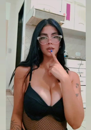 Photo of model @goddeslu