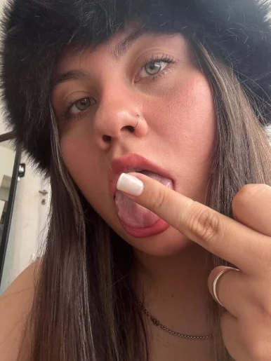 Photo of model @goddesschuli