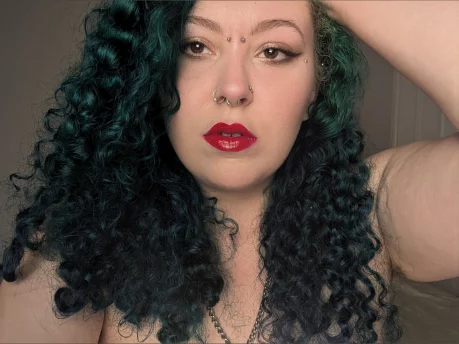 Photo of model @goddessellestar