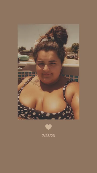 Photo of model @goddessjess0903