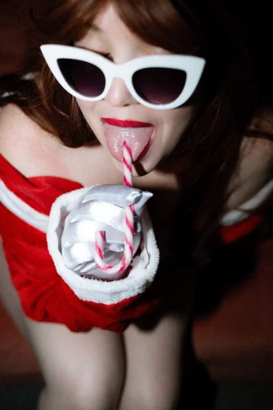 Photo of model @goddessrosewife