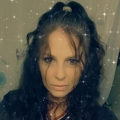 Photo of model @goddesstara33