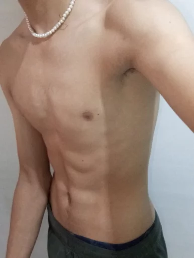 Photo of model @goldenbig_18