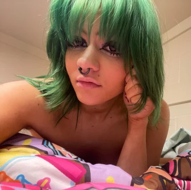 Photo of model @gothdolly420