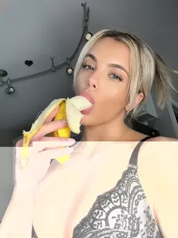 Photo of model @graciefree