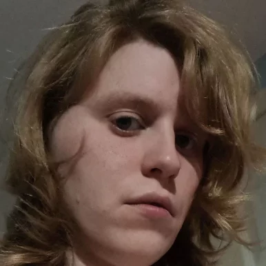 Photo of model @gwen_nova