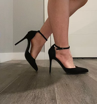 Photo of model @gymfeetgoddess