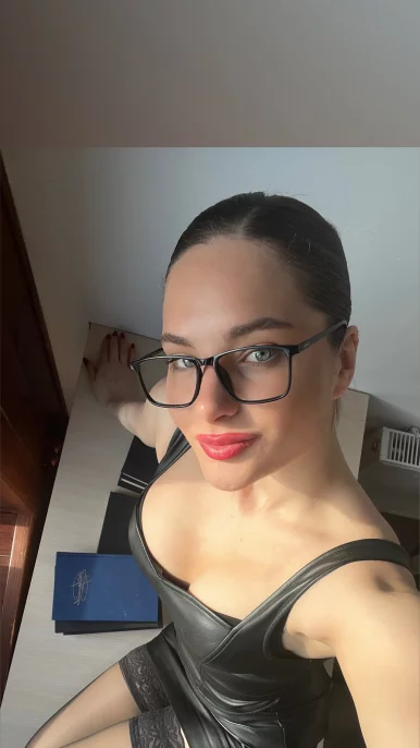 Photo of model @gymnasticgirl