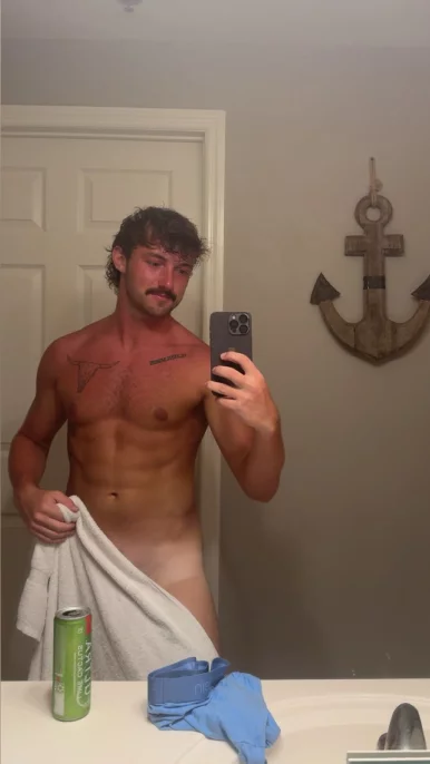 Photo of model @gymratj