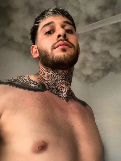 Photo of model @gyutarohot