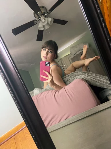 Photo of model @haesicks2